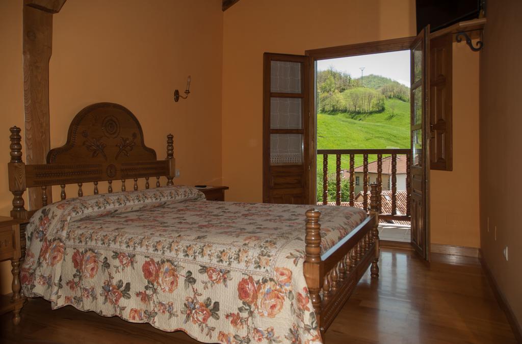 Sobrevilla Pensión 4*